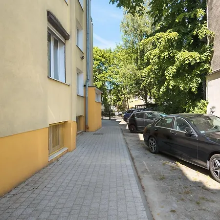 Apartment Studio With Balcony 300m To The Beach By Renters Zoppot
